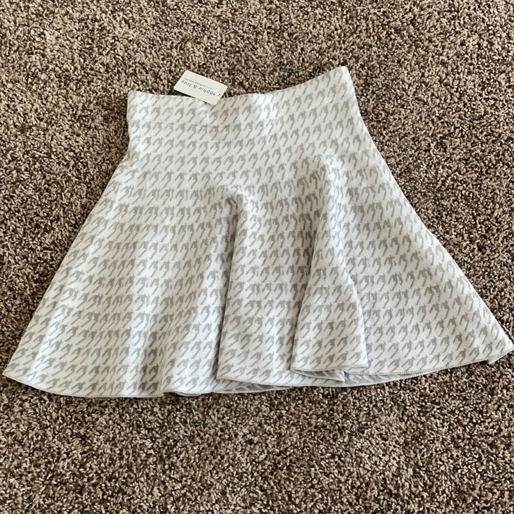 NWT Sophie & Trey Skirt Medium